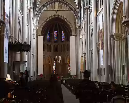 PXL019 intérieur de la cathédrale